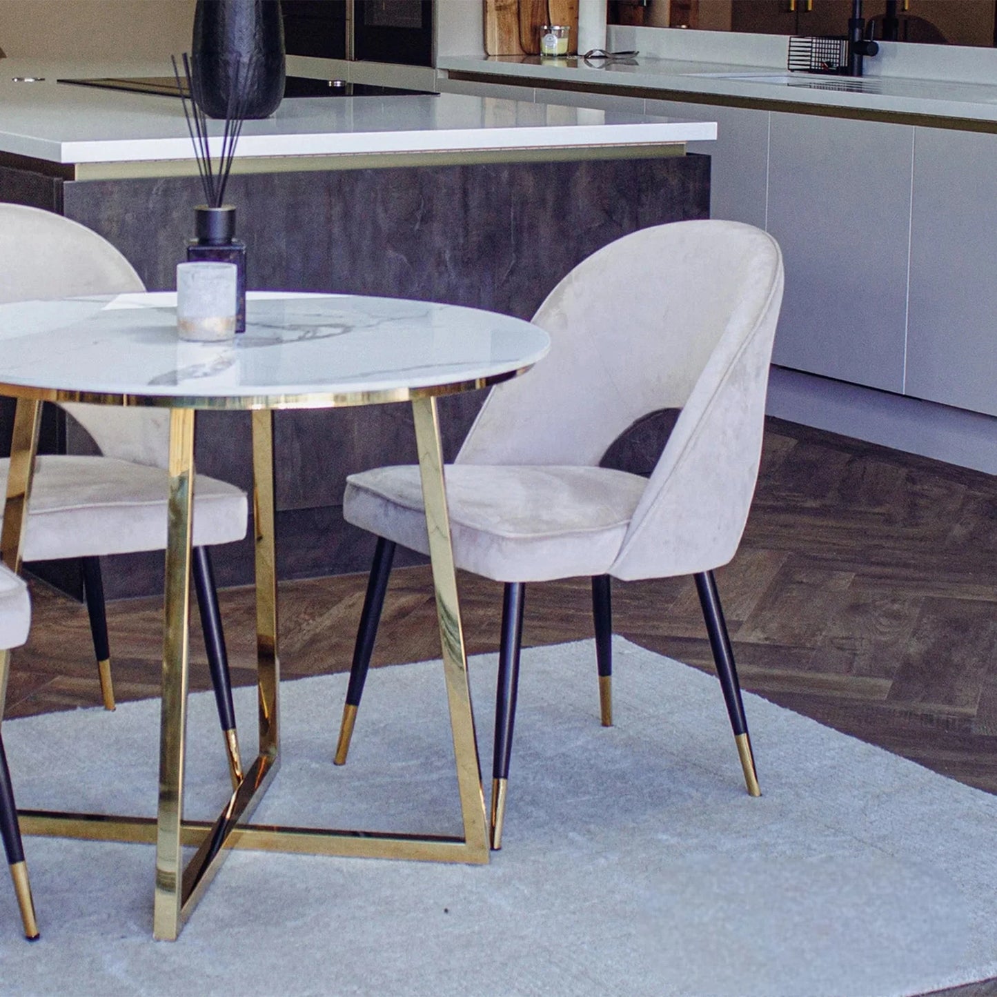 Luxury Bjorn Beige Velvet Dining Chairs With Gold Tip Legs And Scandinavian Modern